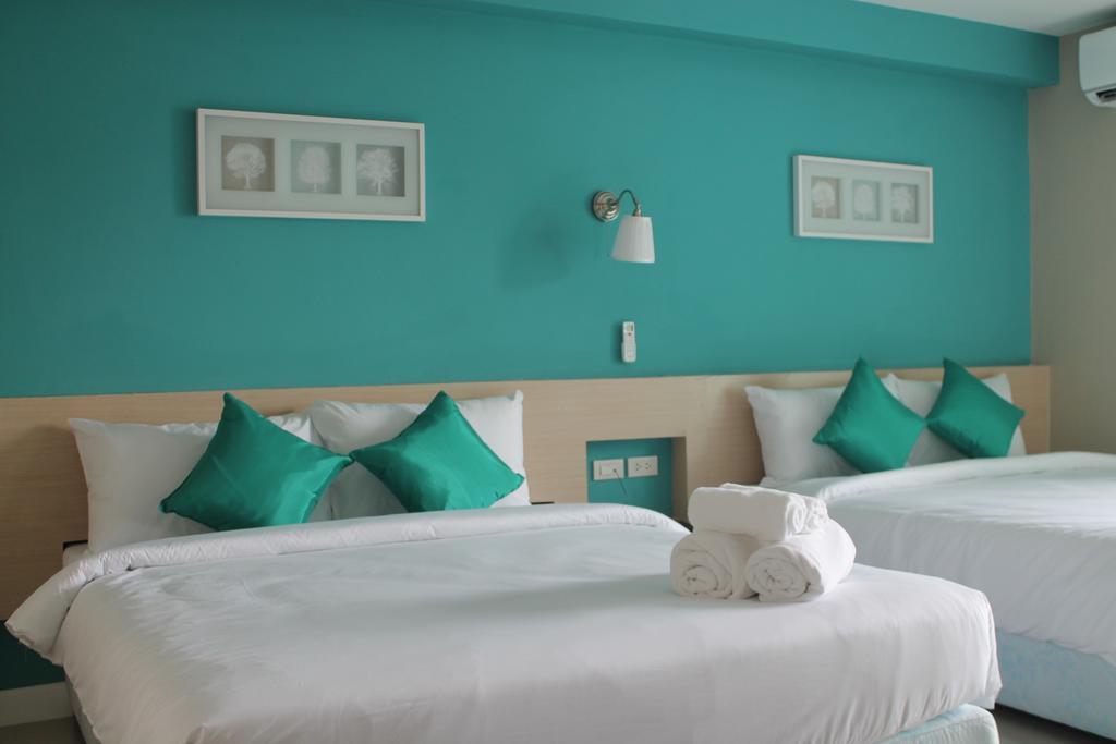 V-Ocean Palace Hat Yai Bagian luar foto