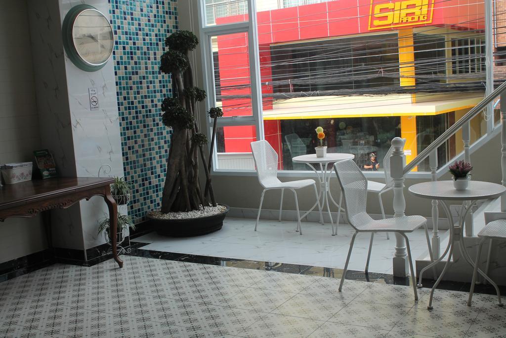 V-Ocean Palace Hat Yai Bagian luar foto